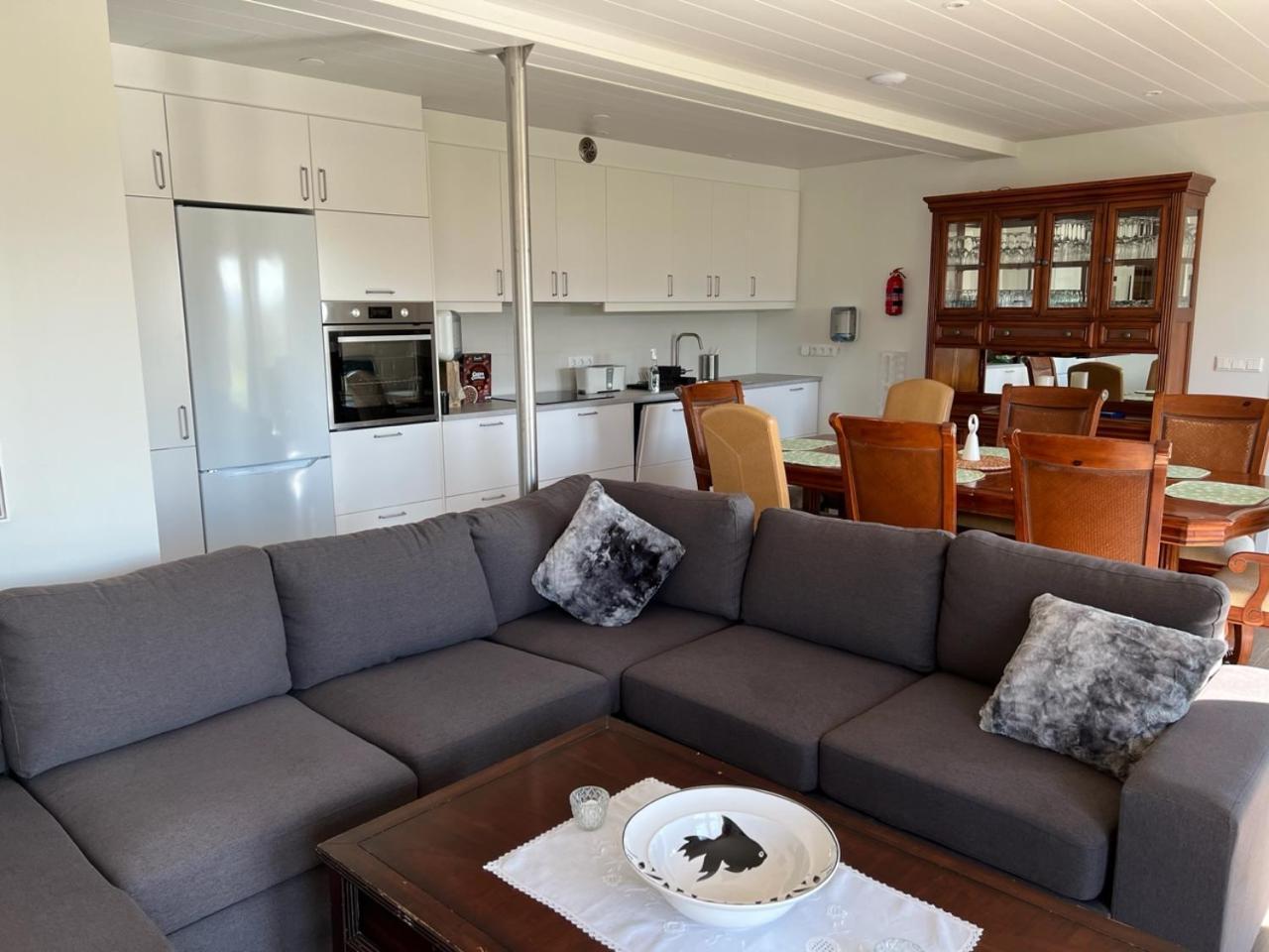 Laekjarkot Rooms And Cottages With Kitchen 보르가네스 외부 사진