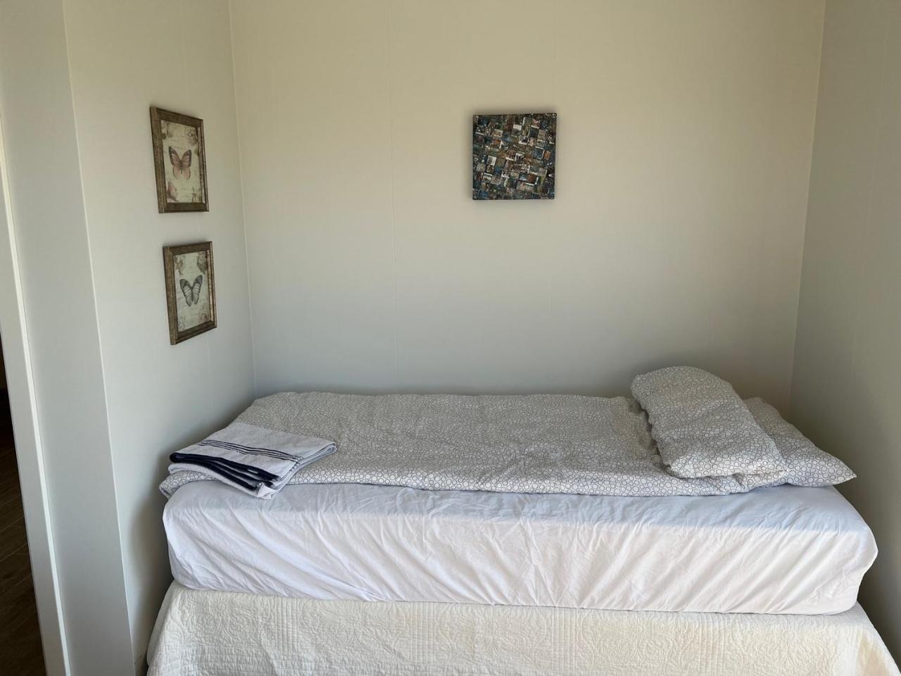 Laekjarkot Rooms And Cottages With Kitchen 보르가네스 외부 사진