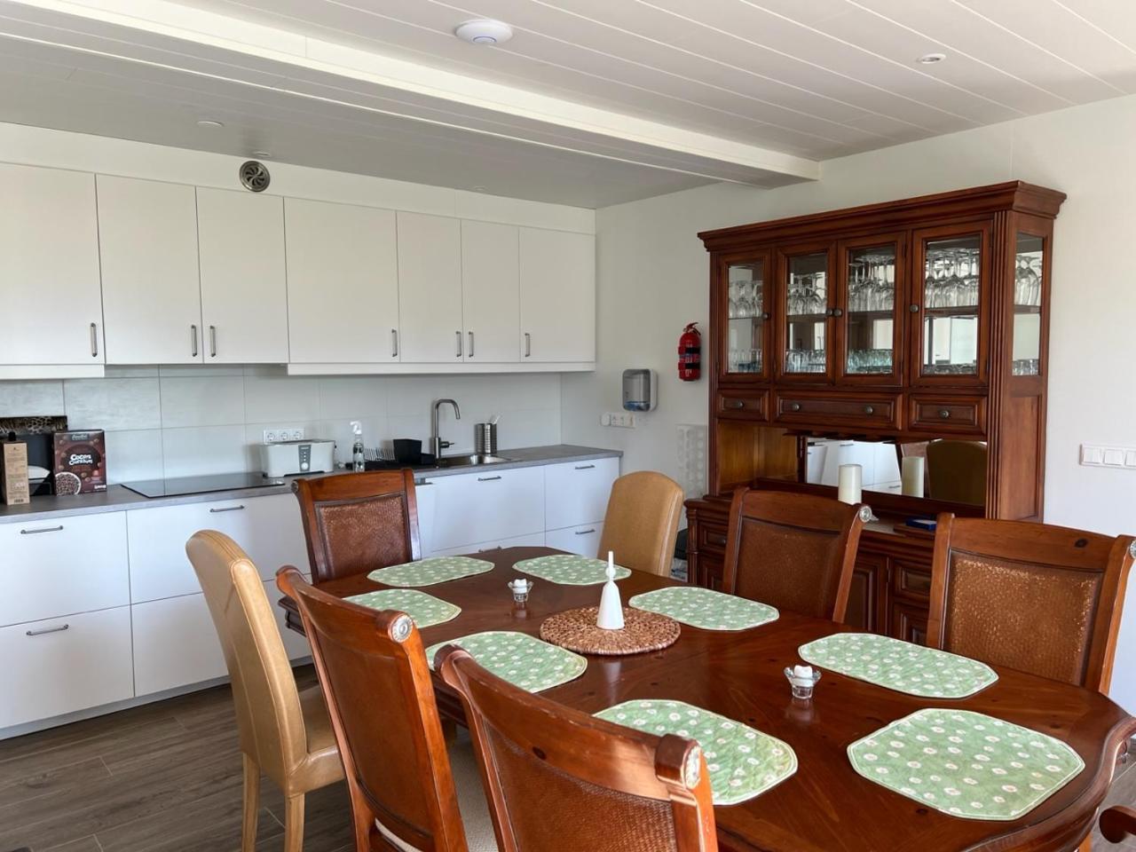 Laekjarkot Rooms And Cottages With Kitchen 보르가네스 외부 사진