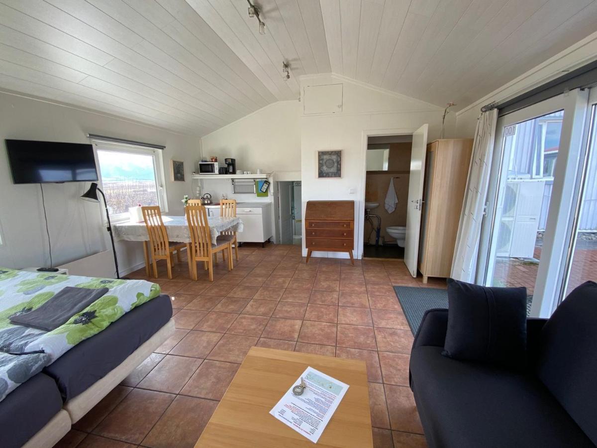 Laekjarkot Rooms And Cottages With Kitchen 보르가네스 외부 사진